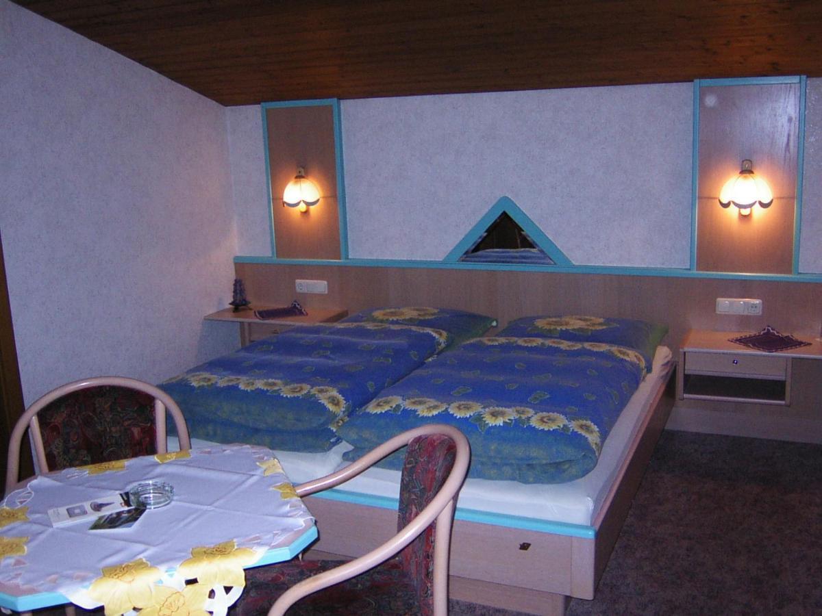 Gaestehaus Luxner Щрас им Цилертал Екстериор снимка